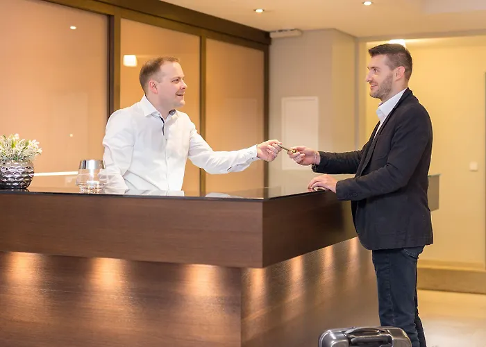 普法勒兹瓦德酒店 3* 巴特贝格匝本