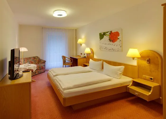 普法勒兹瓦德酒店 巴特贝格匝本