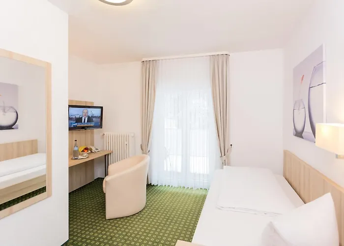 호텔 Pfaelzer Wald